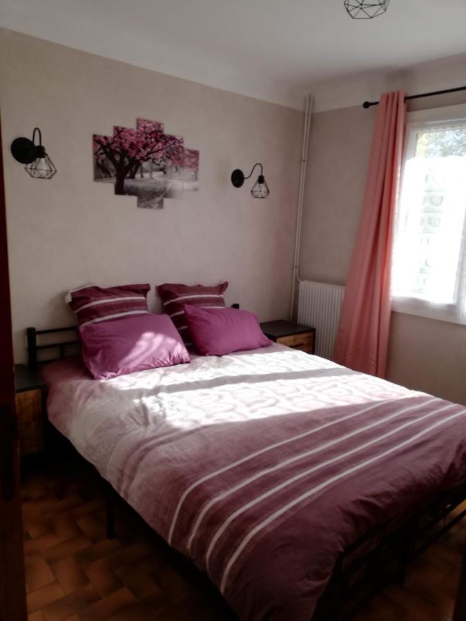 Gites En Cevennes "Chez Steloune" Genolhac Экстерьер фото