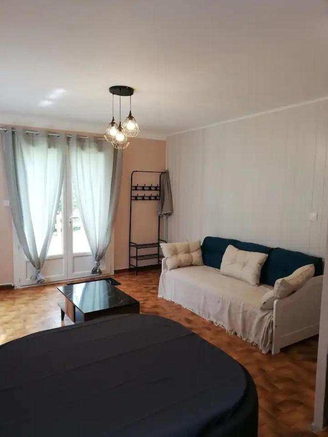 Gites En Cevennes "Chez Steloune" Genolhac Экстерьер фото