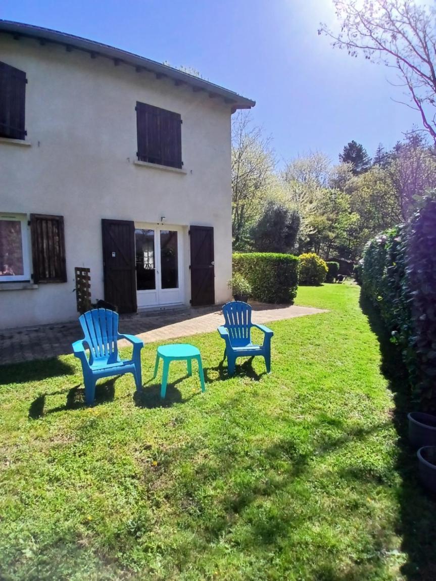 Gites En Cevennes "Chez Steloune" Genolhac Экстерьер фото